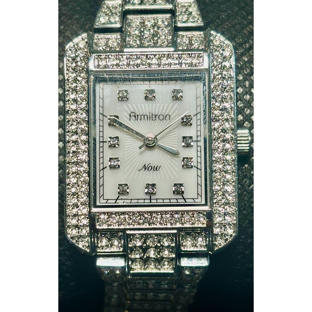 Vintage Armitron Now (Model 75/5251SV)